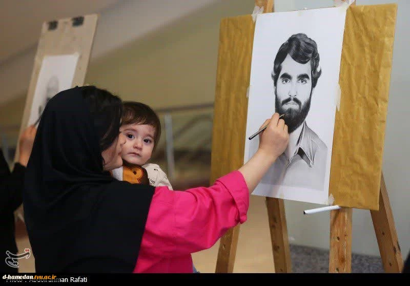 تجلیل از  از دانشجوی هنرمند و مادر جوان به مناسبت هفته‌ی جوانی جمعیت  3