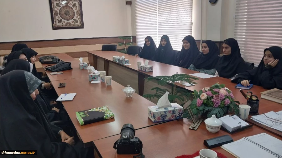 دیدار صمیمی اعضای شورای بسیج دانشجویی با دکتر سیف، رئیس آموزشکده ملی مهارت دختران همدان 3