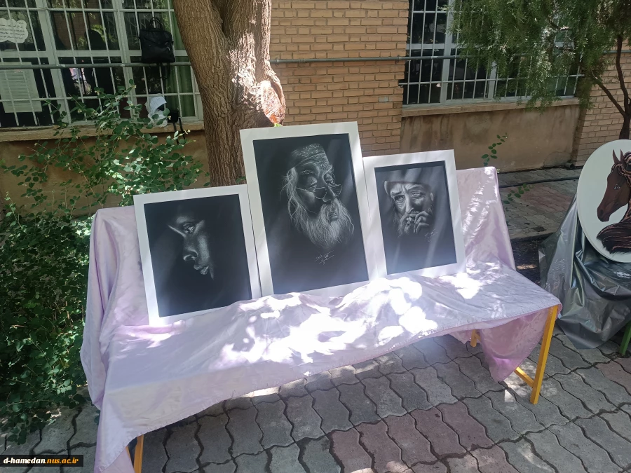 برپایی نمایشگاه آثار دانشجویان گروه گرافیک، واحد چیدمان هنرهای تجسمی و بازشناخت عناصر بومی 9
